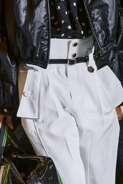 Look 68
